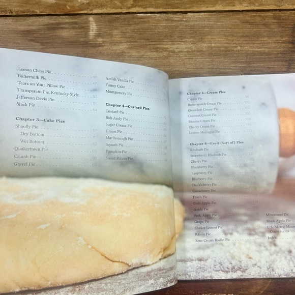 Vintage Pies Cookbook - Picture 7 of 12